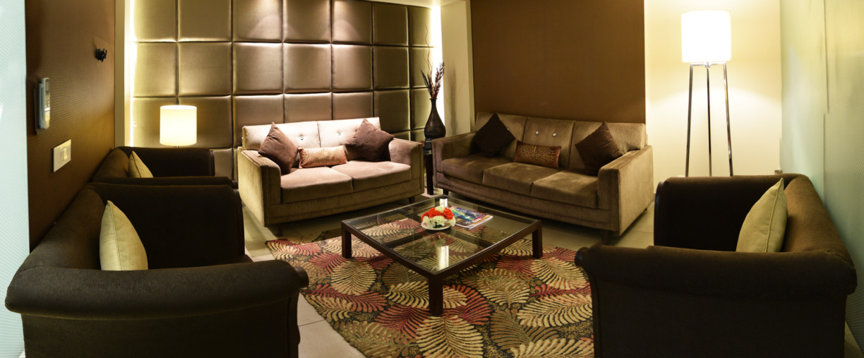 A Super Deluxe Room at Hotel Le Port